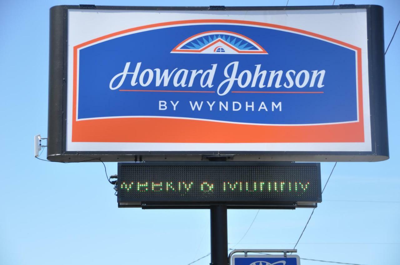 Howard Johnson By Wyndham Roseburg Eksteriør billede